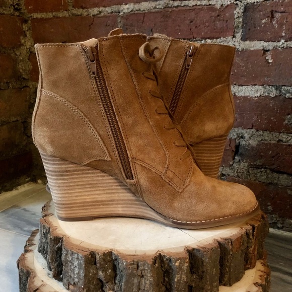 Lucky Brand Yelloh Female Booties - Picture 5 of 11